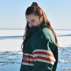 Puffy Vintage American Eagle Jacket